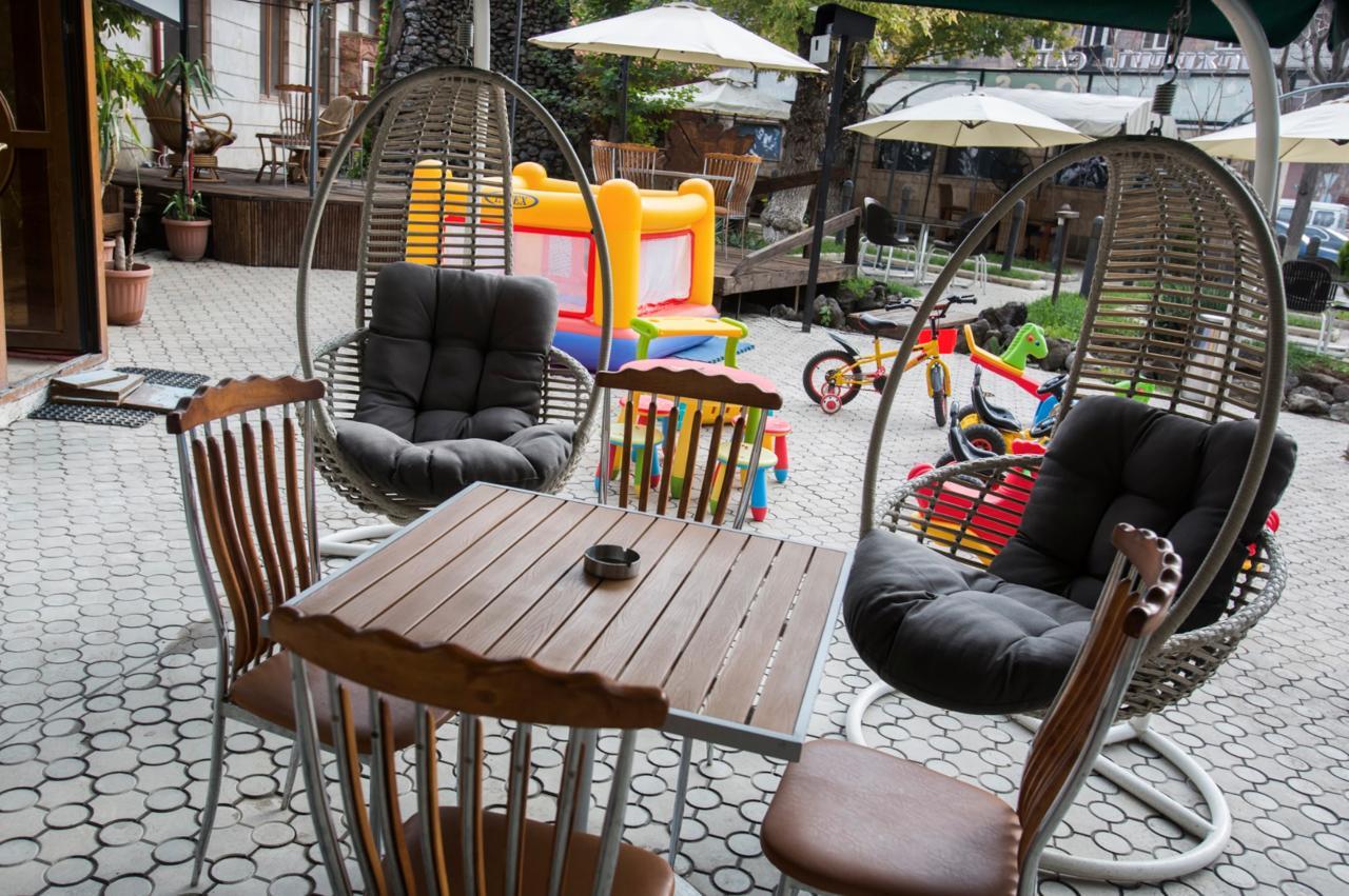 Aratta Hotel Argavand Exterior foto